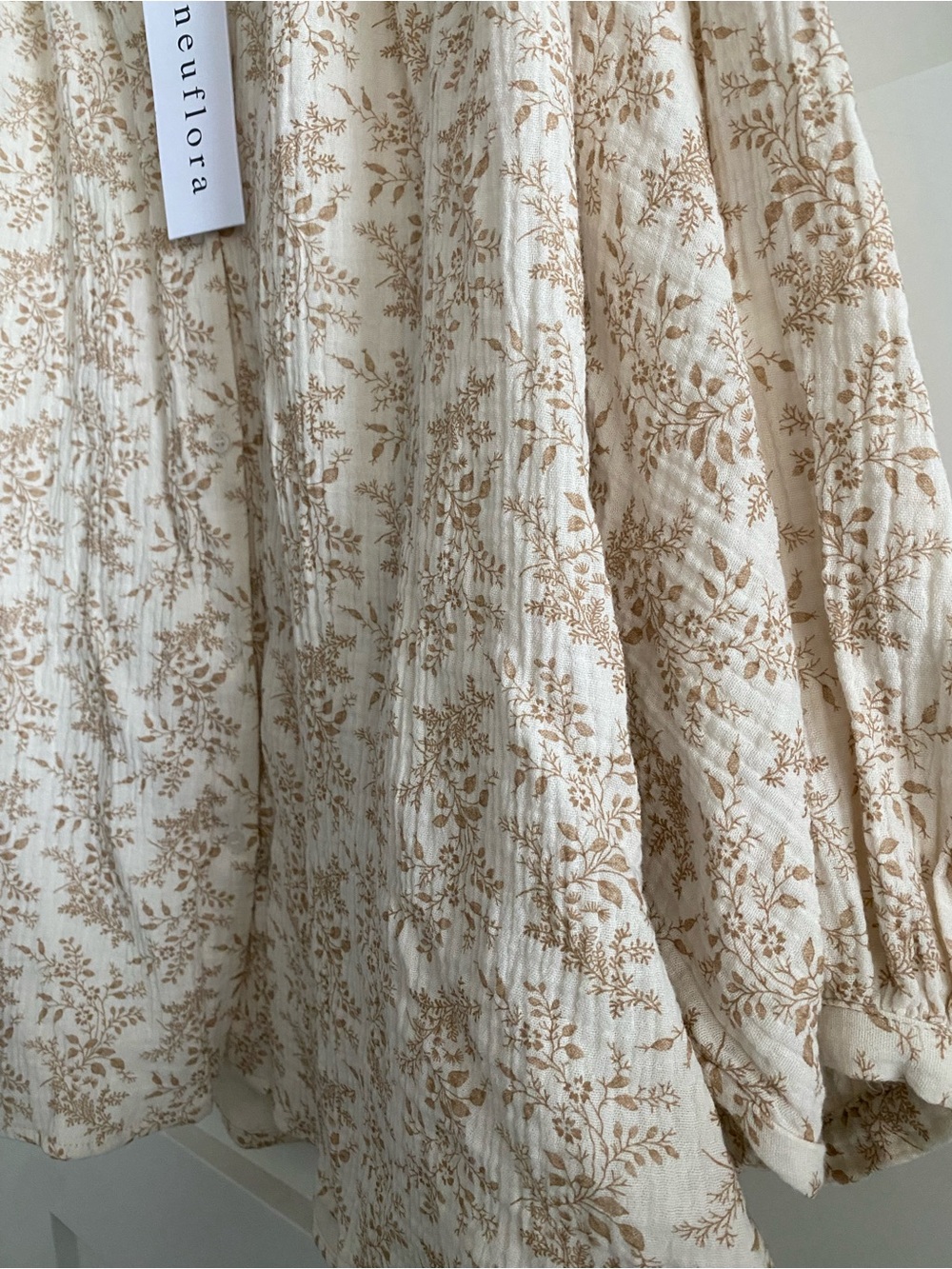 Neuflora Cream Button-Front Blouse - Picture 5 of 5
